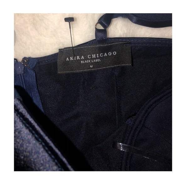 Sexy Satin - Picture 4 of 4